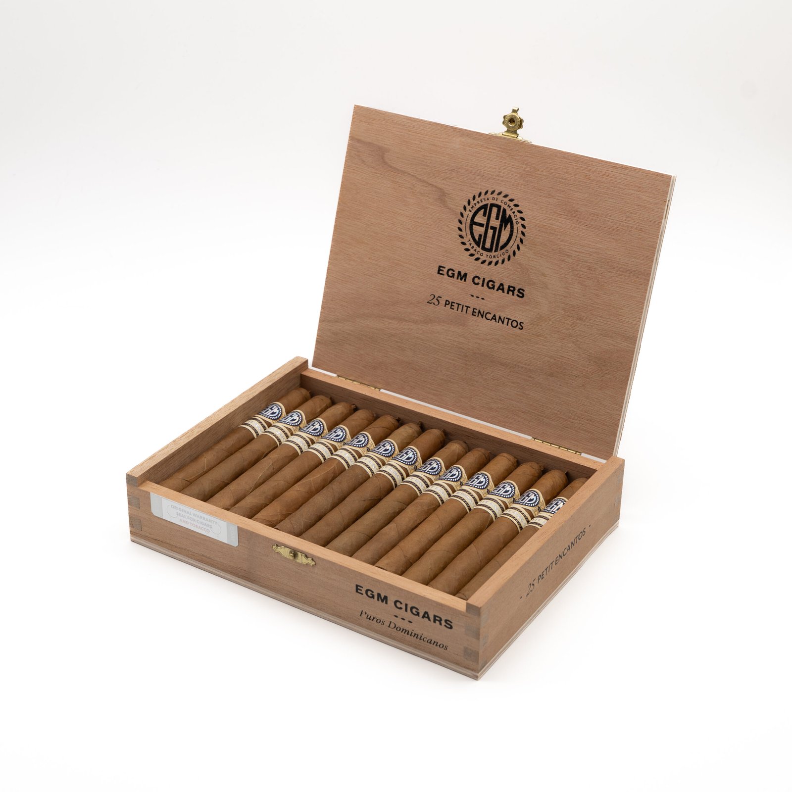 EGM_PETIT-ENCANTOS-OPENED-BOX Petite encantos - Image 1